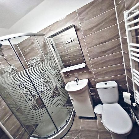 Camere in regim hotelier Braşov Buitenkant foto