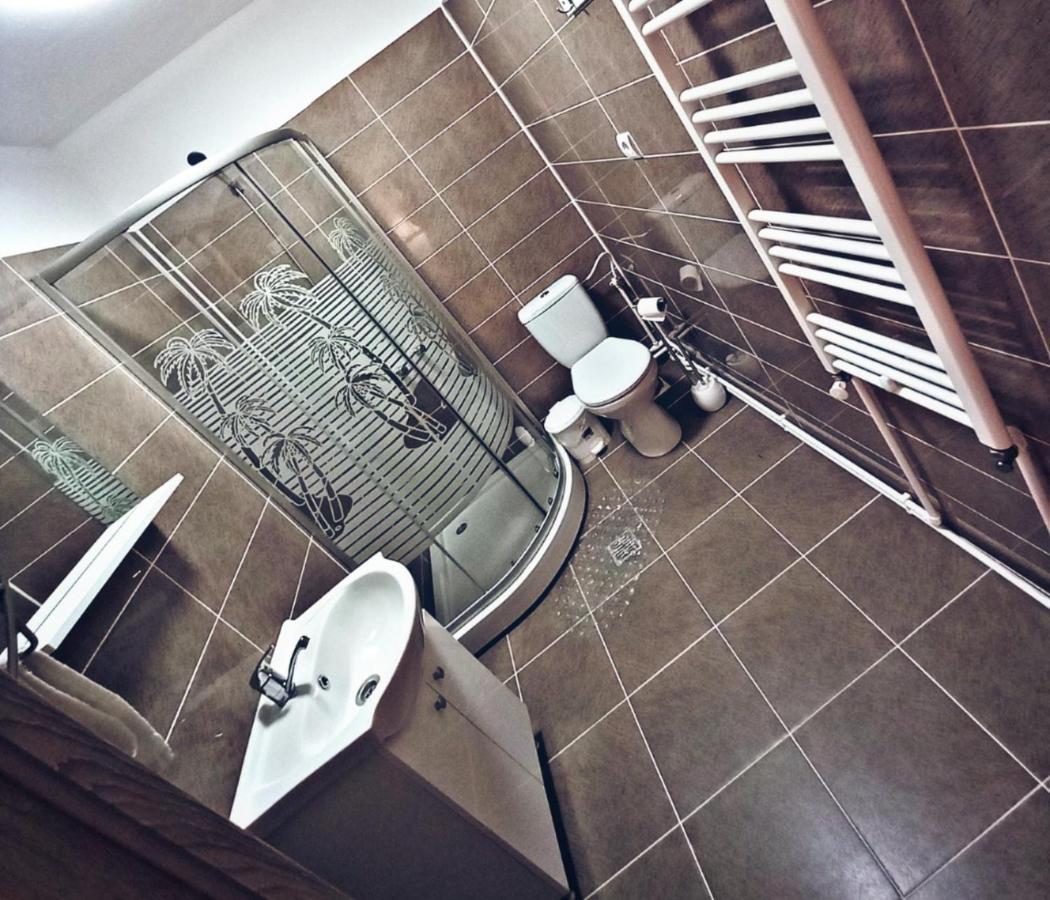 Camere in regim hotelier Braşov Buitenkant foto